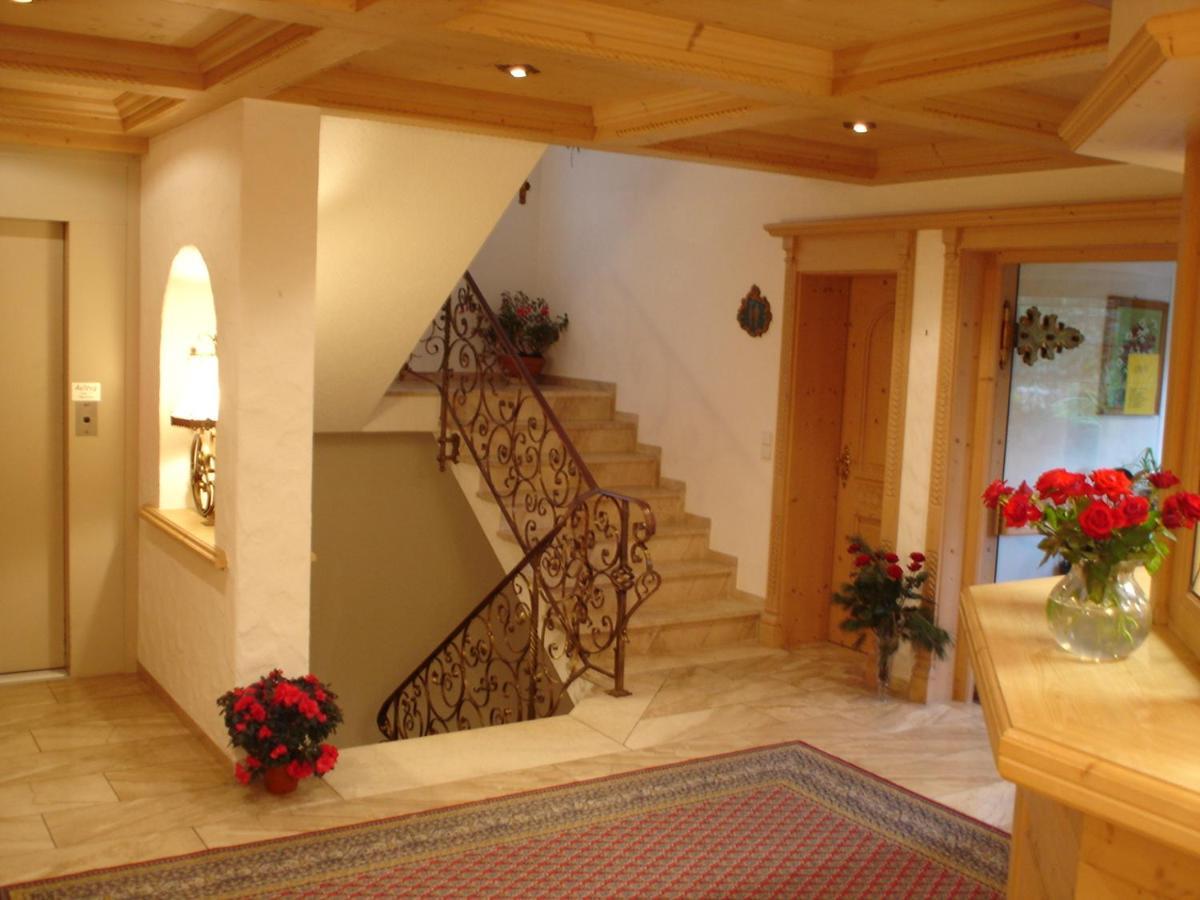 Hotel Haus Seehang Konstanz Exterior photo